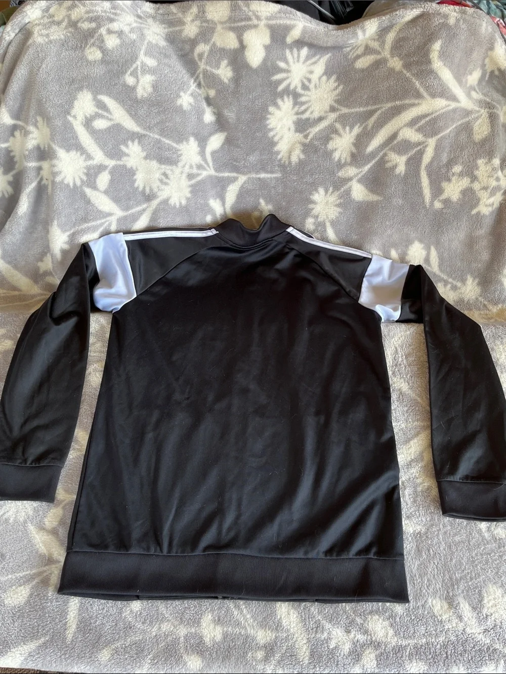 Boys Athletic Bundle - Nike pants/Adidas Zip Jacket & UA Tee-Size XL